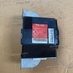 Hộp điều khiển cảnh báo Toyota Camry