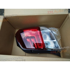 Đèn hậu trái toyota wigo ngoài