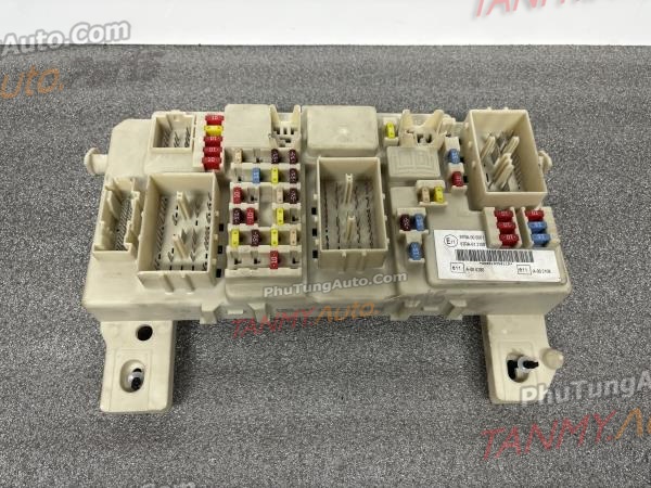 Hộp cầu chì ford focus 2005-2012 7M5T14A073FG-4M5T14A073CF