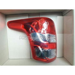 Đèn hậu Triton 8330A943